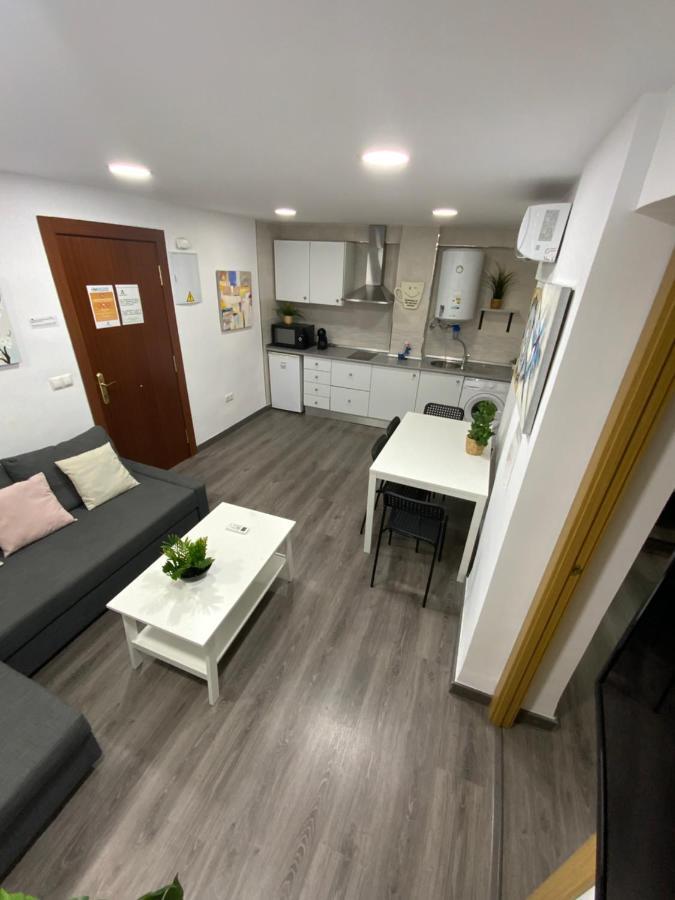Goya Apartamentos Малага Экстерьер фото