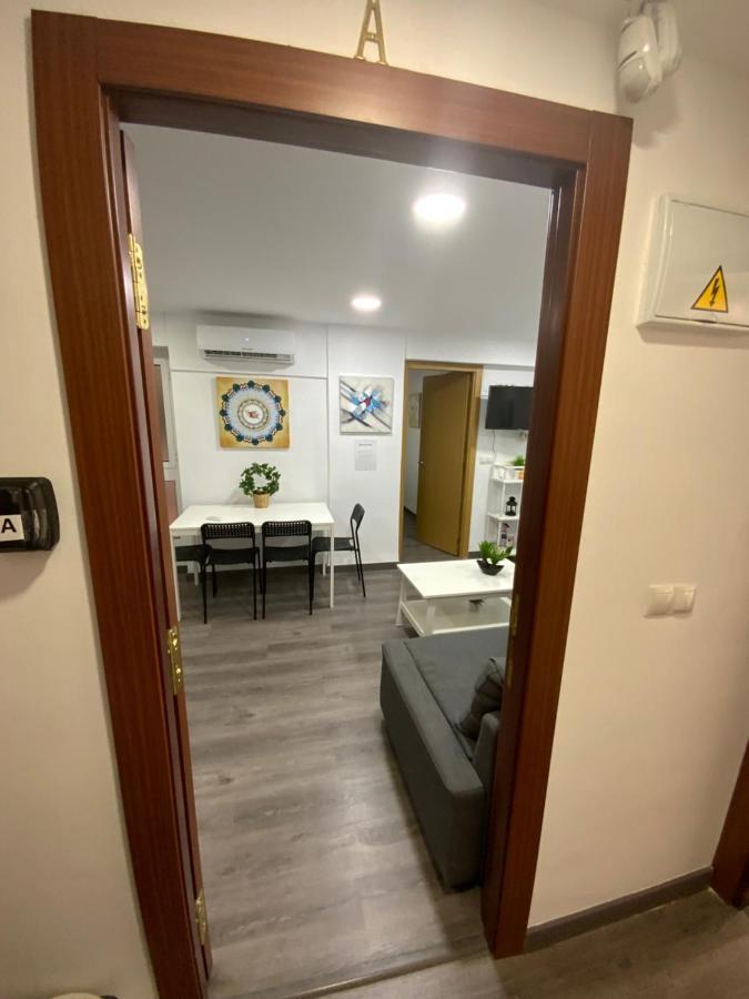Goya Apartamentos Малага Экстерьер фото