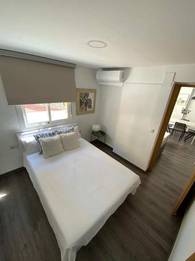 Goya Apartamentos Малага Экстерьер фото
