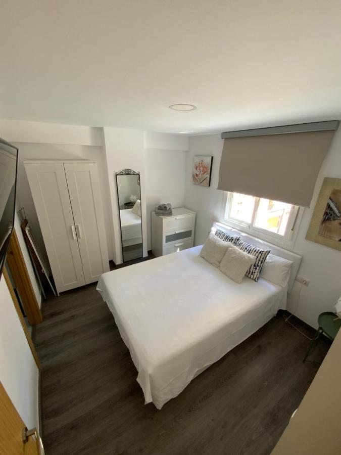 Goya Apartamentos Малага Экстерьер фото